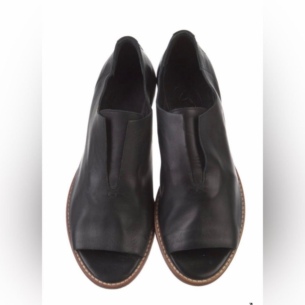Zero Maria Cornejo leather flats/slides.